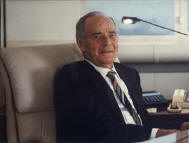 Raif Dinçkök (1912-1994)